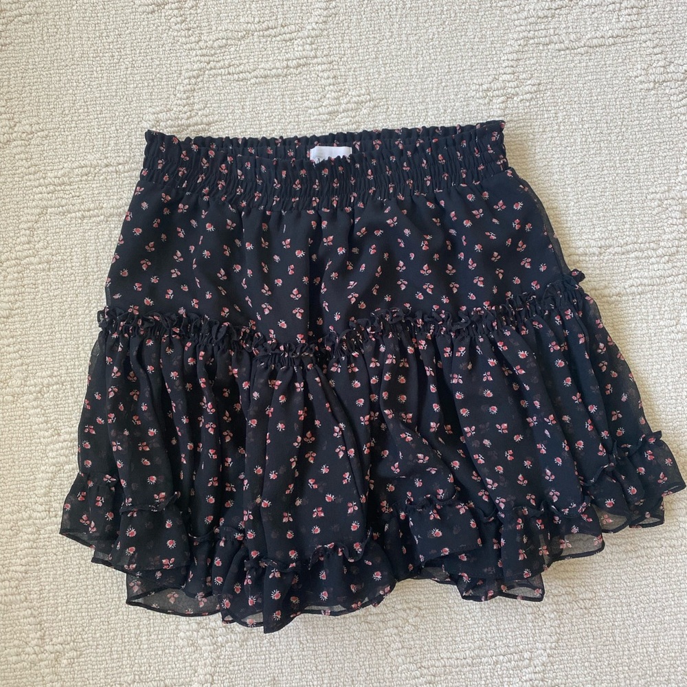 Misa Skirt- black with red flowers